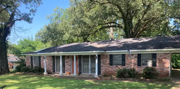 474 Irving Bluff Road, Shreveport, LA 71107