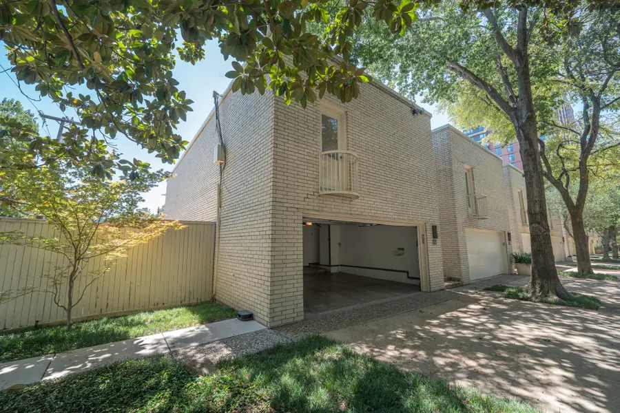 2818 Welborn Drive #9, Dallas, TX 75219 - #2