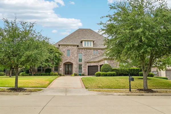 204 Saint Tropez Drive, Southlake, TX 76092