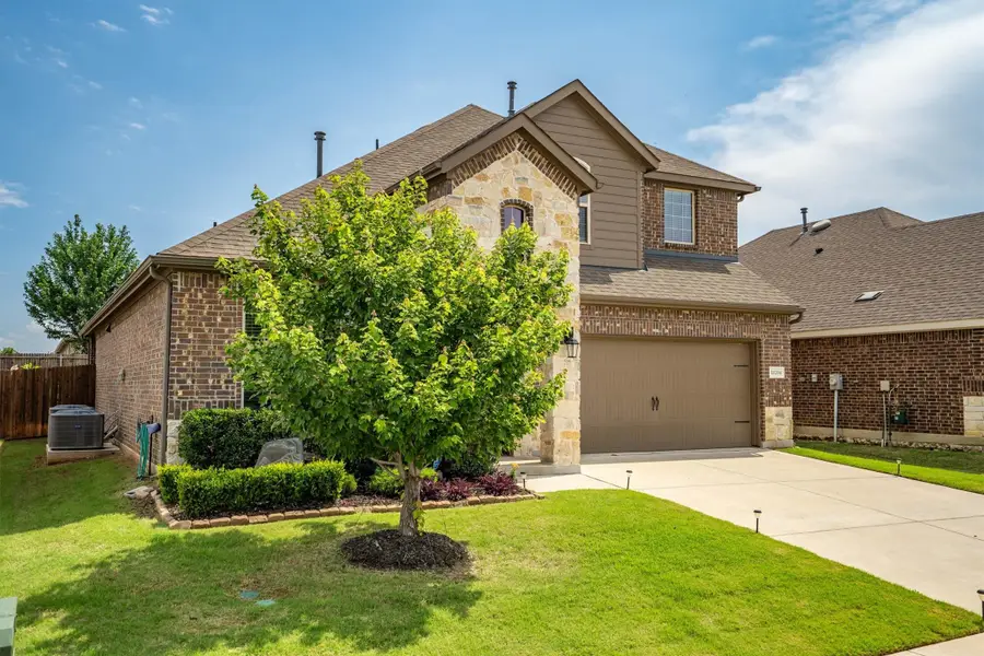 11204 Glover Lane, Aubrey, TX 76227 - #2