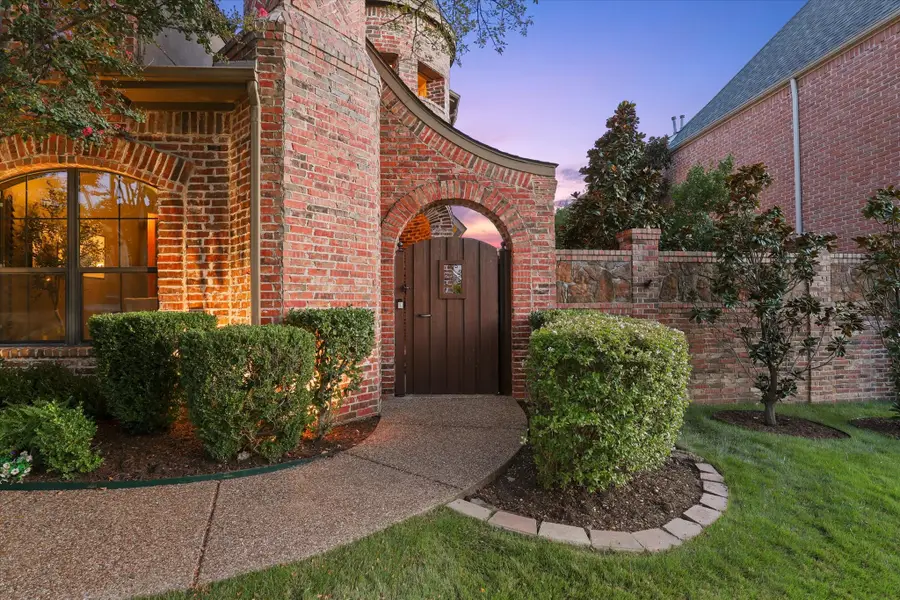 7008 Kenswick Drive, Plano, TX 75024 - #2