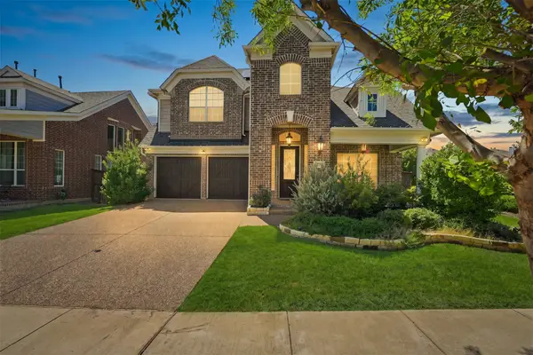 1317 Mary Horn Drive, Aubrey, TX 76227