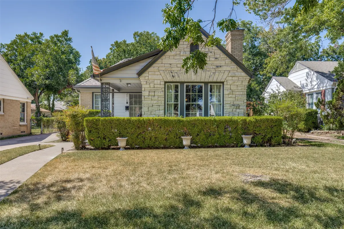 2518 Marvin Avenue, Dallas, TX 75211 - #1