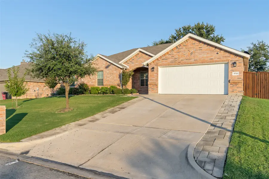 3733 Cecelia Lane, Forest Hill, TX 76140 - #2