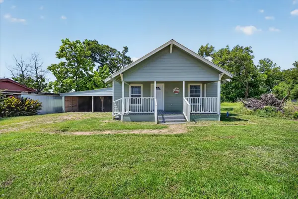 601 Tx-56, Windom, TX 75492