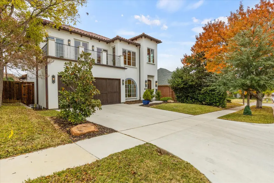 3904 W 5th Street, Fort Worth, TX 76107 - #2