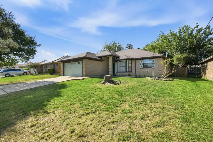 927 Freestone Drive, Arlington, TX 76017 - #3