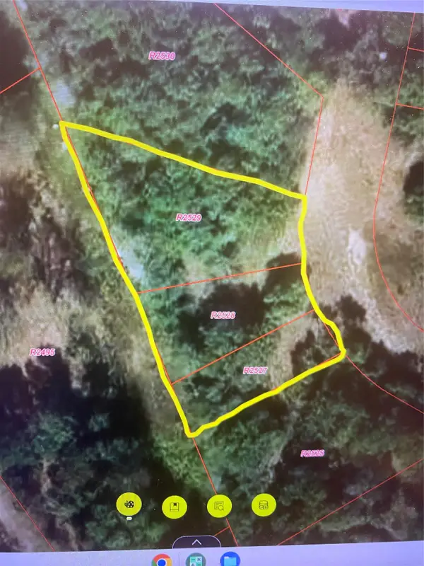 8924 Covered Wagon Trail, Granbury, TX 76048