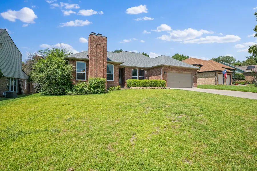 6705 Fair Oaks Drive, North Richland Hills, TX 76182 - #3