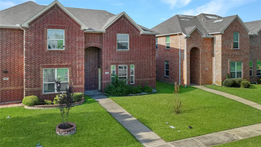 817 Jamie Drive, Grand Prairie, TX 75052 - #3
