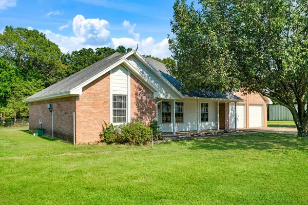 329 Helena Drive, Powderly, TX 75473