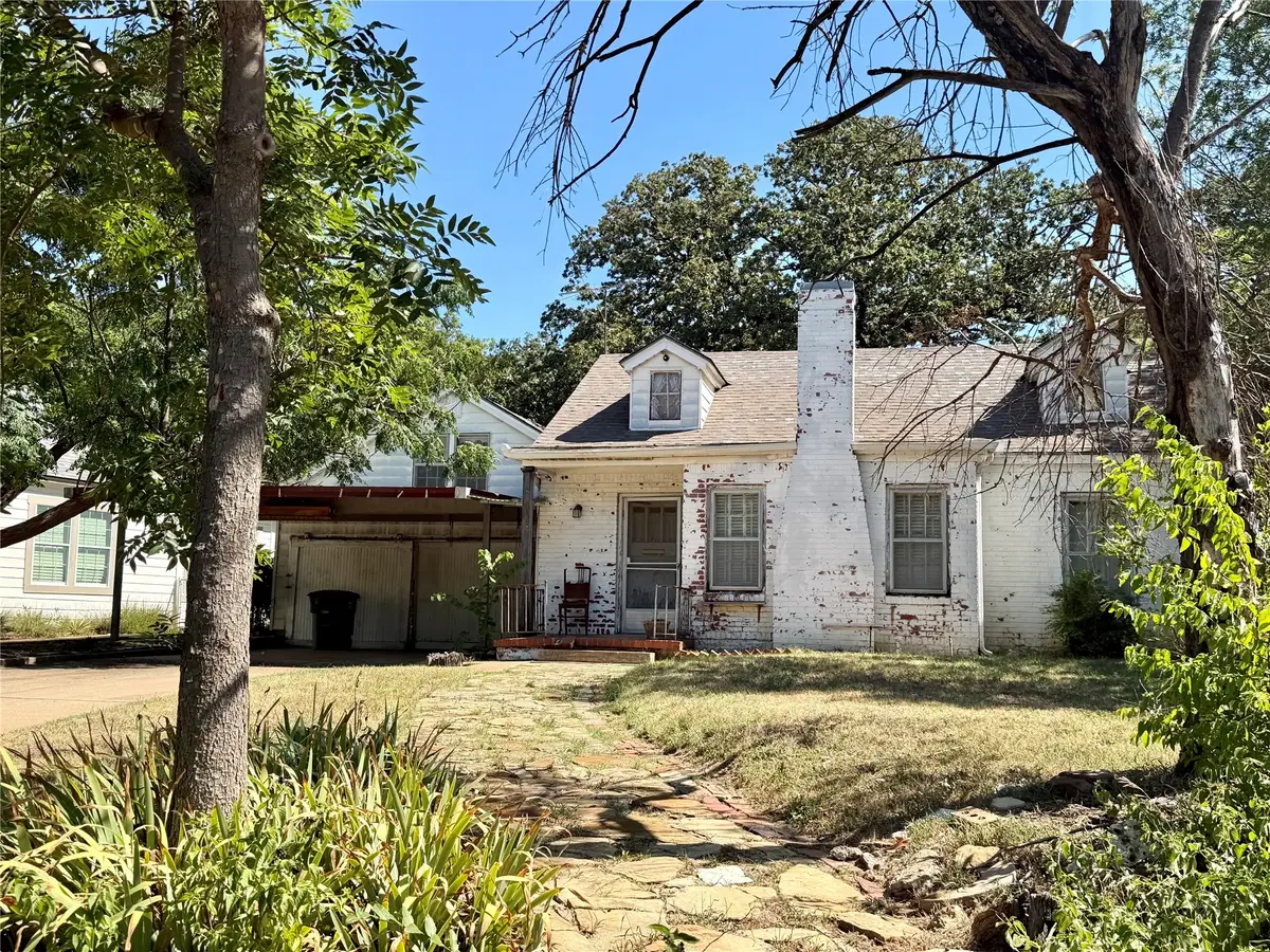 2201 Aster Avenue, Fort Worth, TX 76111 - #1