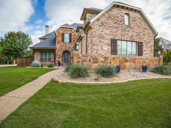 301 Foxcroft Lane, Keller, TX 76248