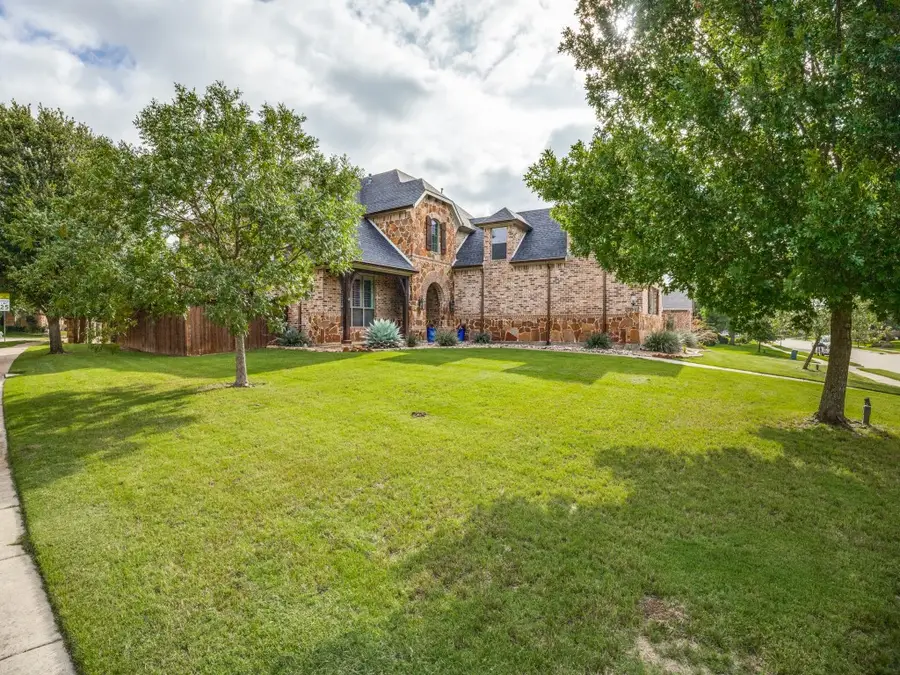 301 Foxcroft Lane, Keller, TX 76248 - #2