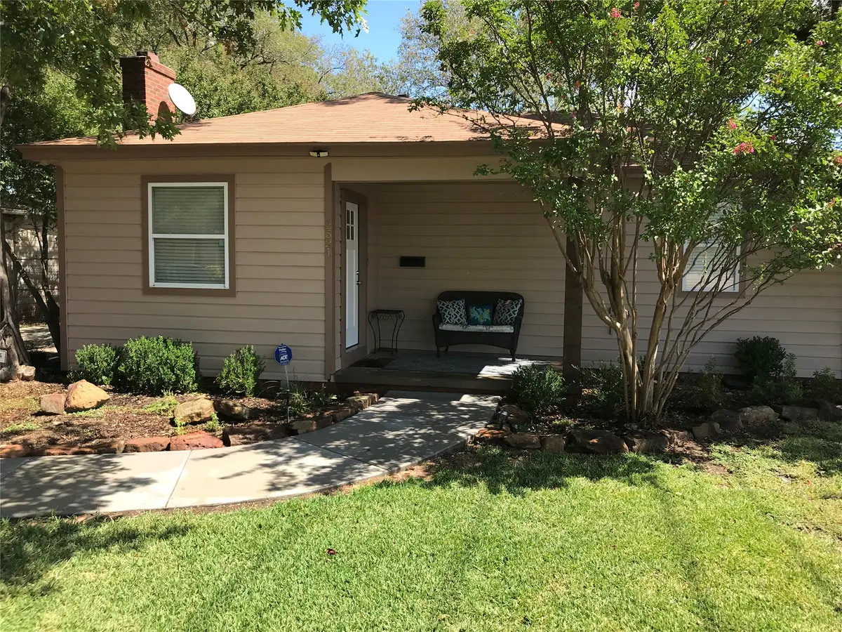 2521 Littlepage Street, Fort Worth, TX 76107 - #1