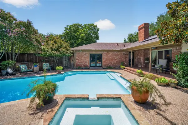 1810 S Crest, Carrollton, TX 75006