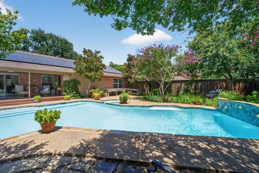 1810 S Crest, Carrollton, TX 75006 - #2