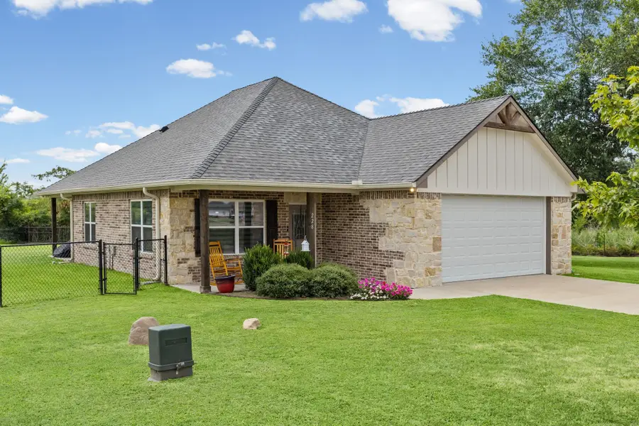 228 Mill Street, Emory, TX 75440 - #2