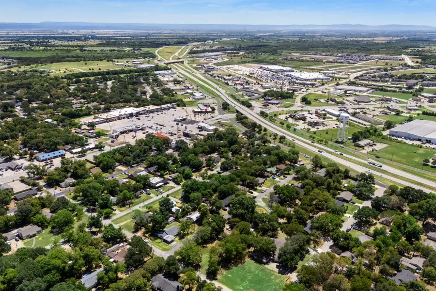 1700 S Clay Street, Kaufman, TX 75142 - #2