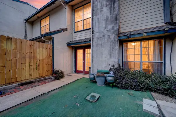 7145 Fair Oaks Avenue #37, Dallas, TX 75231