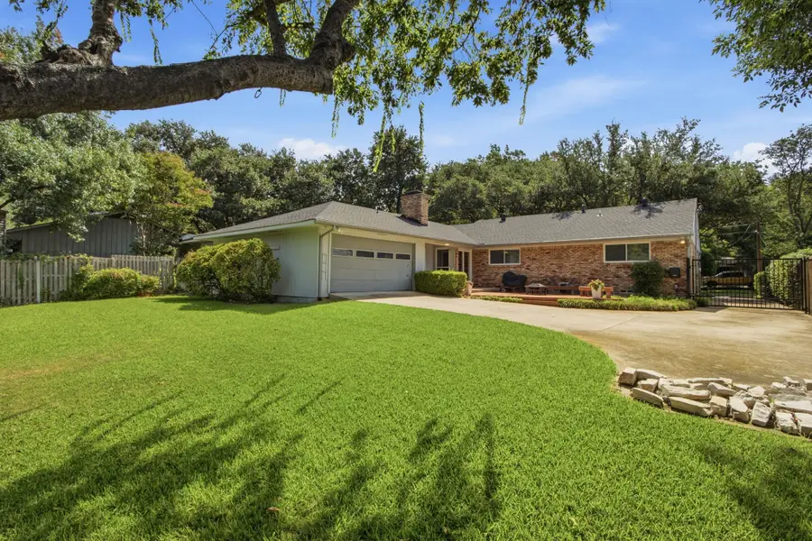 939 Blue Lake Circle, Richardson, TX 75080 - #3