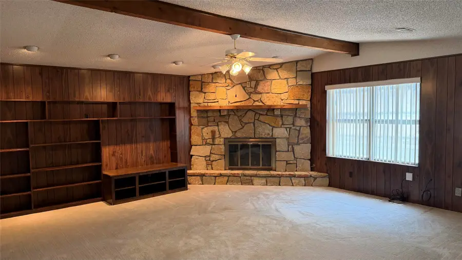 401 Glenhaven Drive, Azle, TX 76020 - #3
