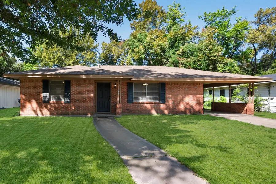 902 N 23 1/2 Street, Corsicana, TX 75110 - #2