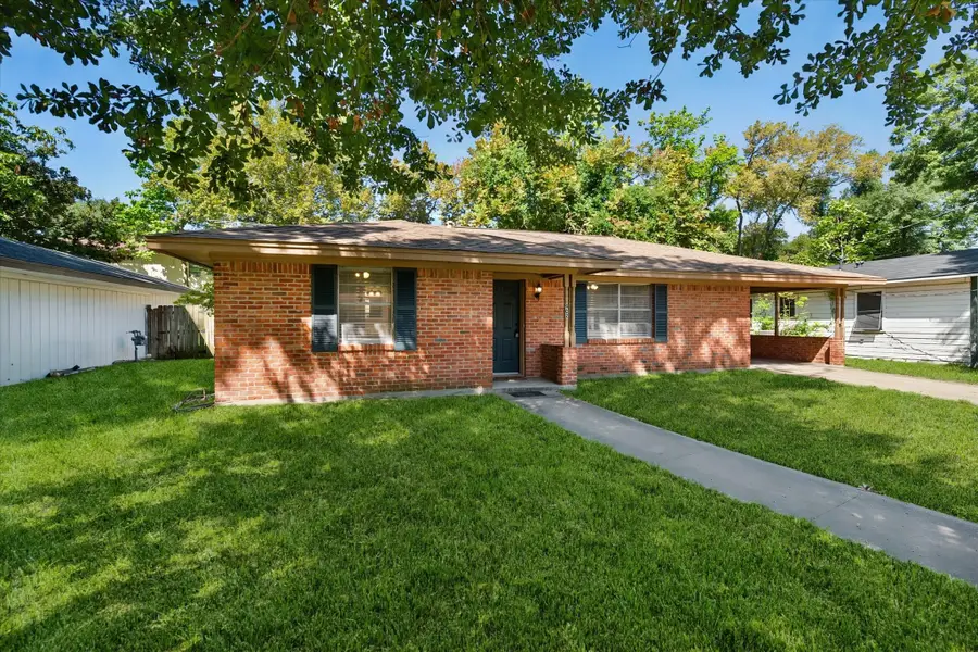 902 N 23 1/2 Street, Corsicana, TX 75110 - #3