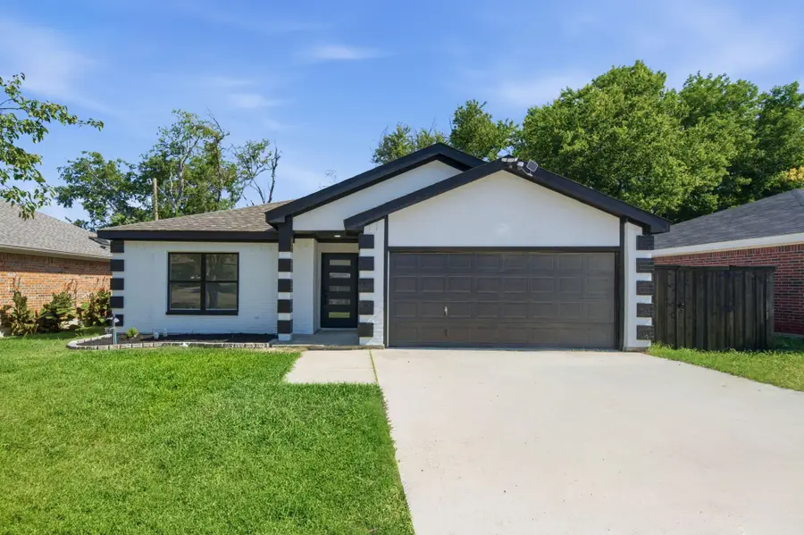 1720 N Bent Tree Trail, Grand Prairie, TX 75052 - #2