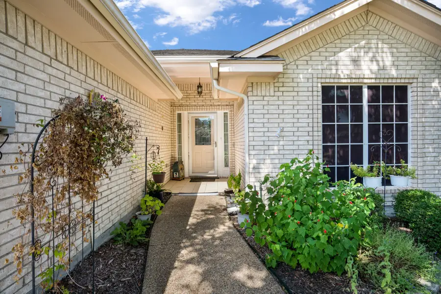 210 Bluebonnet Lane, Waxahachie, TX 75165 - #2