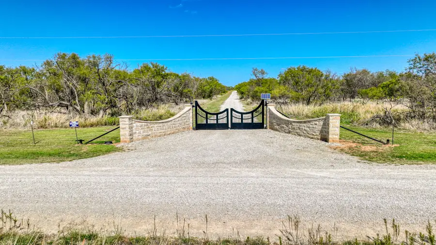 2337 Walsh, Megargel, TX 76370 - #2