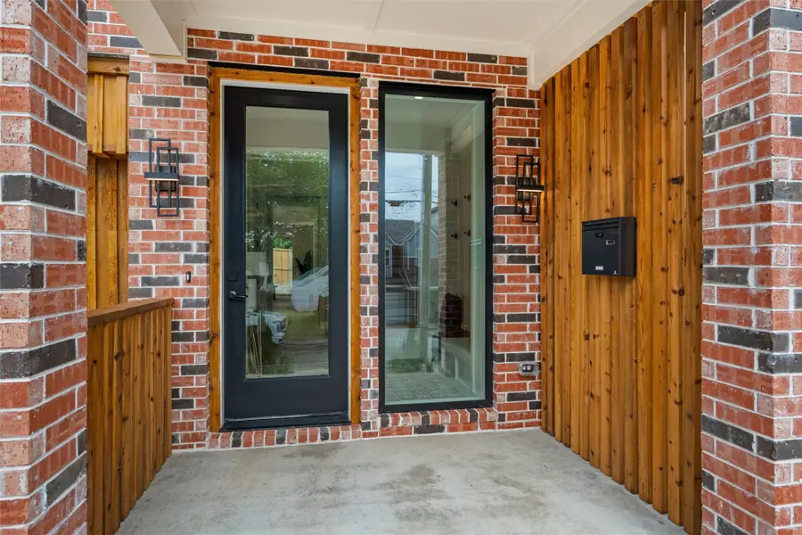 333 N Moore Street, Dallas, TX 75203 - #3