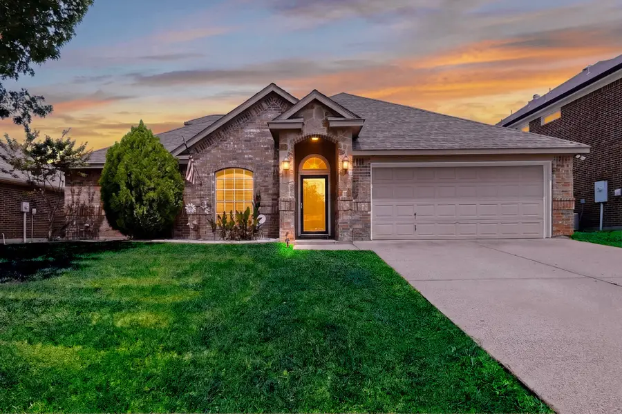 839 Evergreen Lane, Burleson, TX 76028 - #2