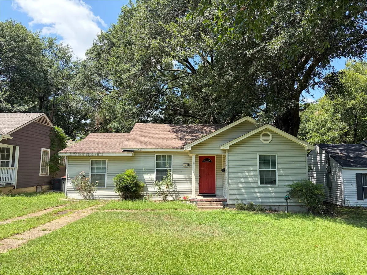 2423 Simpson Street, Paris, TX 75460 - #1