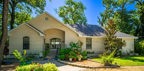 535 Fm 2681, Mexia, TX 76667