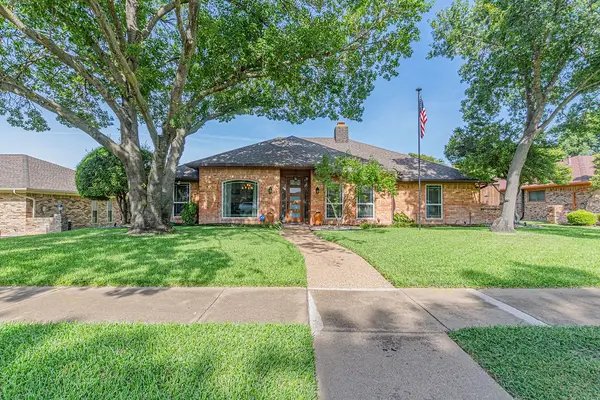 4005 Hatherly Drive, Plano, TX 75023