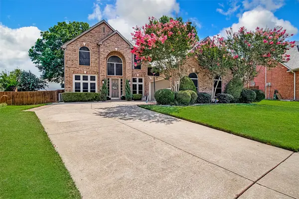 6303 Bramble Creek Court, Arlington, TX 76001