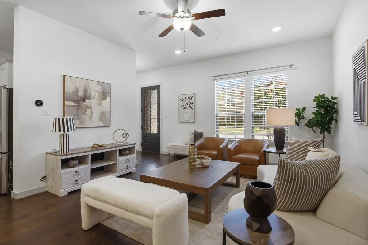 2221 Lasso Lane, Carrollton, TX 75010 - #1