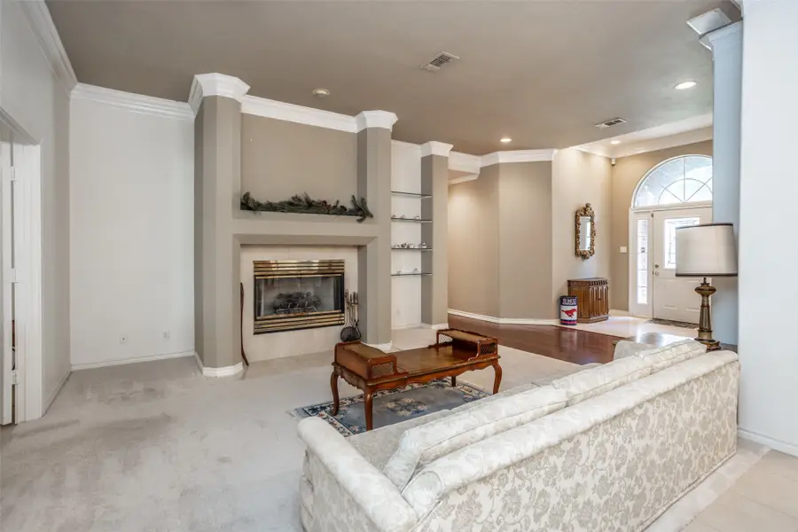 913 Mesquite Street, Gainesville, TX 76240 - #3