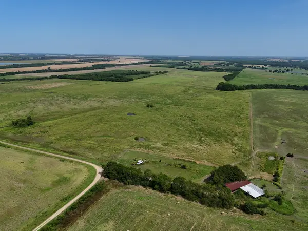 1200 County Road 27450, Honey Grove, TX 75446