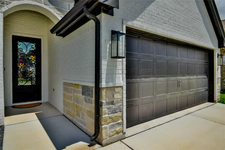 1453 Highland Park Circle, Granbury, TX 76048 - #2