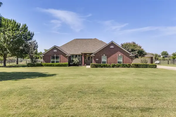 8051 Mavis Avenue, Waxahachie, TX 75167