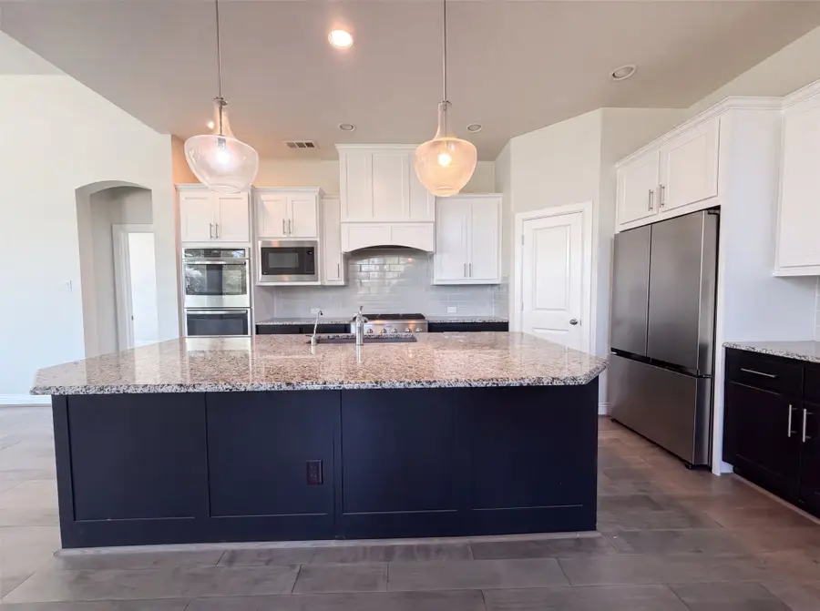 1901 Crested Ridge Road, Fort Worth, TX 76008 - #2