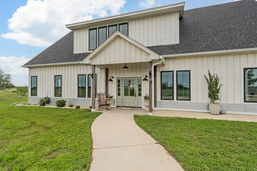 1197 Prairie Chapel Road, Crawford, TX 76638 - #2