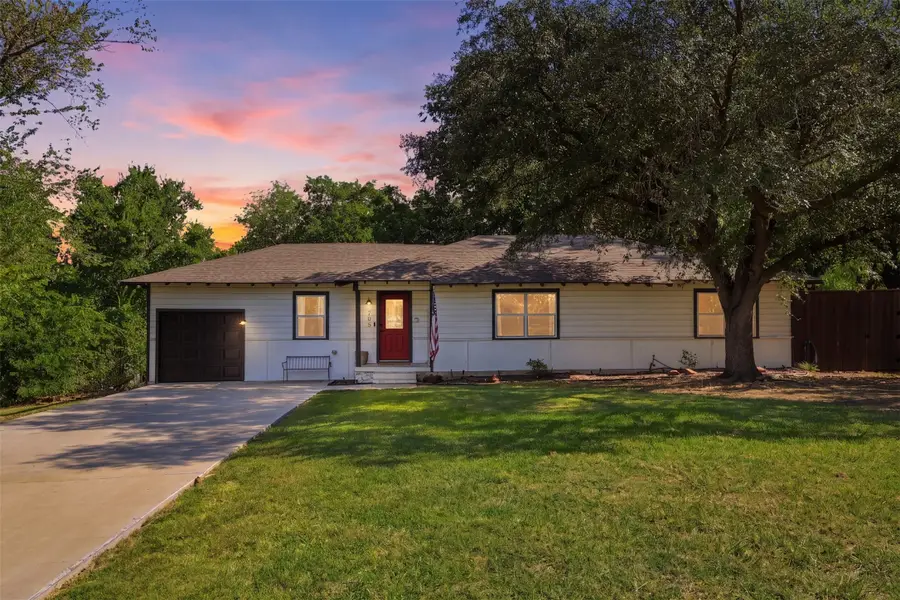 205 E 2nd Street, Prosper, TX 75078 - #2