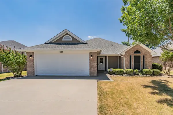 1023 Porter Place, Sanger, TX 76266