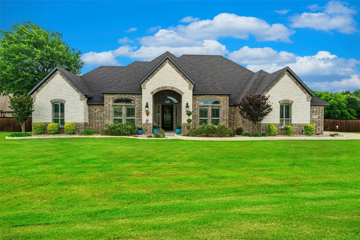 7211 Dillon Circle, Midlothian, TX 76065 - #1