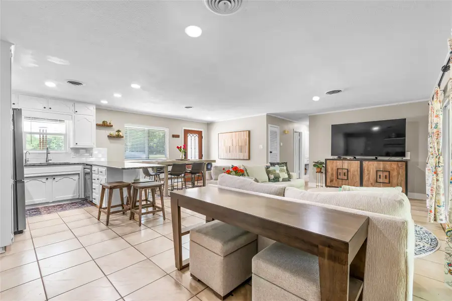 436 Ball Street, Grapevine, TX 76051 - #2
