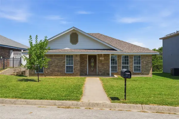 2323 Jodi Lane, Gainesville, TX 76240