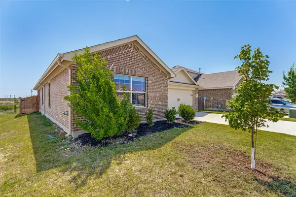 14424 Leadrope Circle, Fort Worth, TX 76052